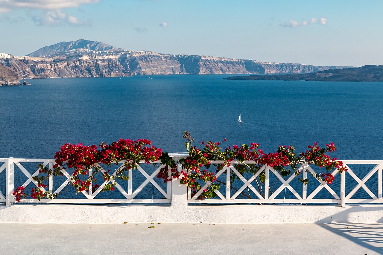 Schnorchelstrände auf Santorini — CalmBeach