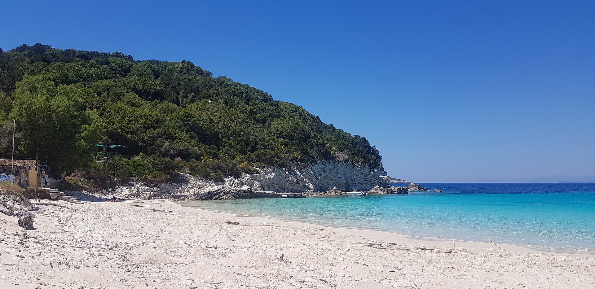 Secluded beaches in Antipaxos — CalmBeach